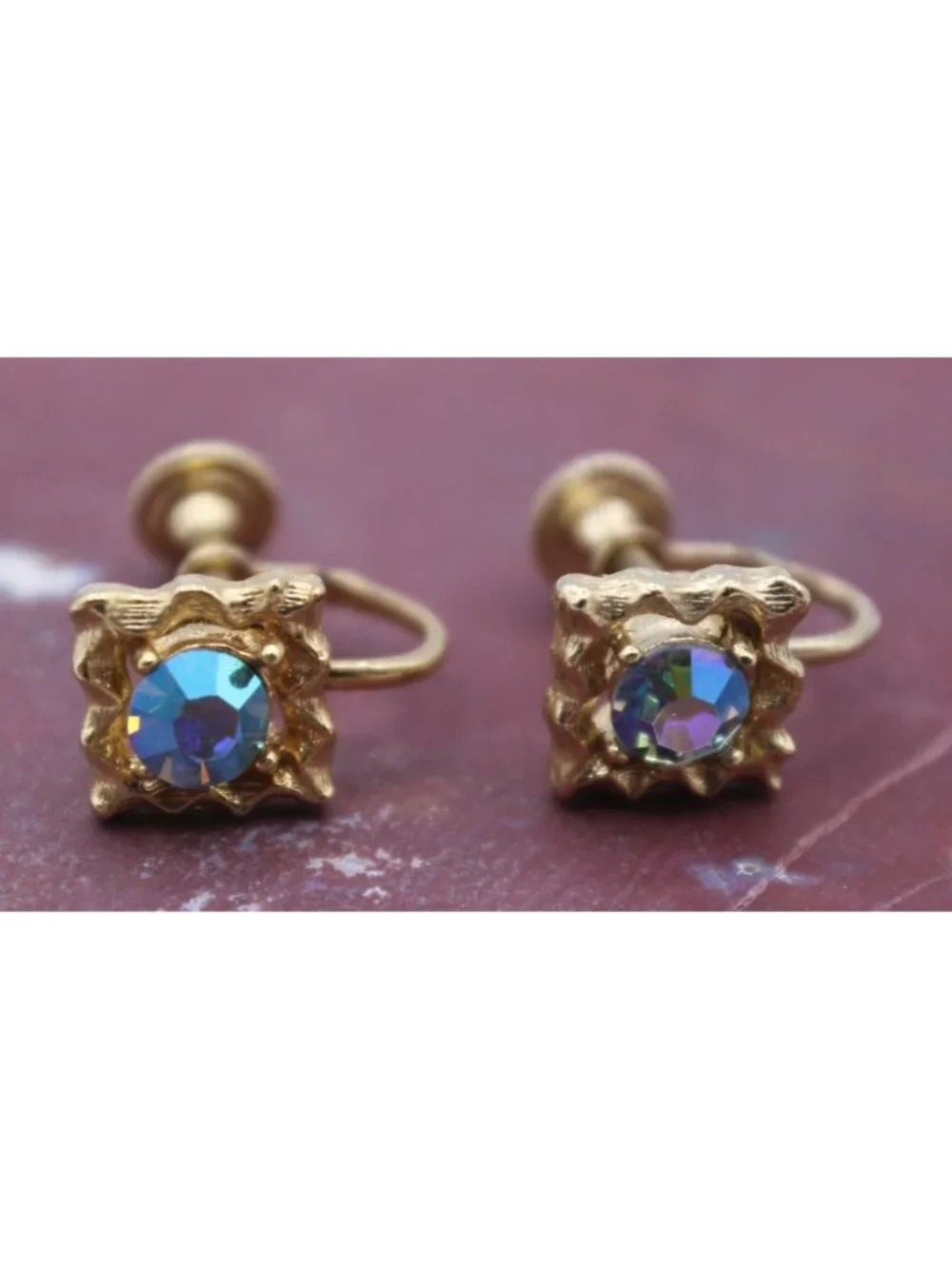 Iridescent Rhinestone Aurora Borealis Screw‑Back Earrings Gold Tone Mid‑Century
